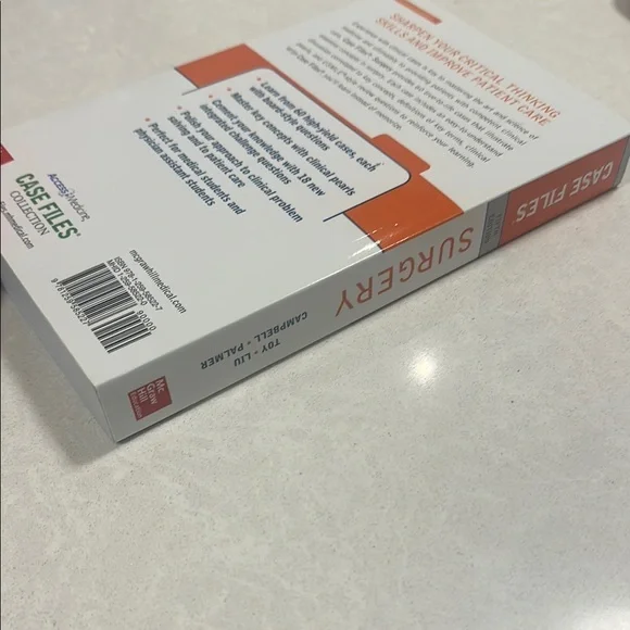 Case Files Surgery Fifth Edition - Picture 3 of 8